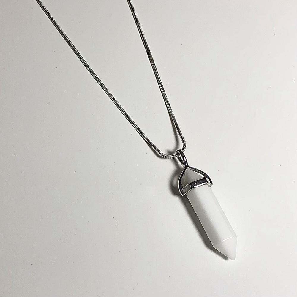 White Crystal Gemstone Pointed Pendant Necklace Silver Chain